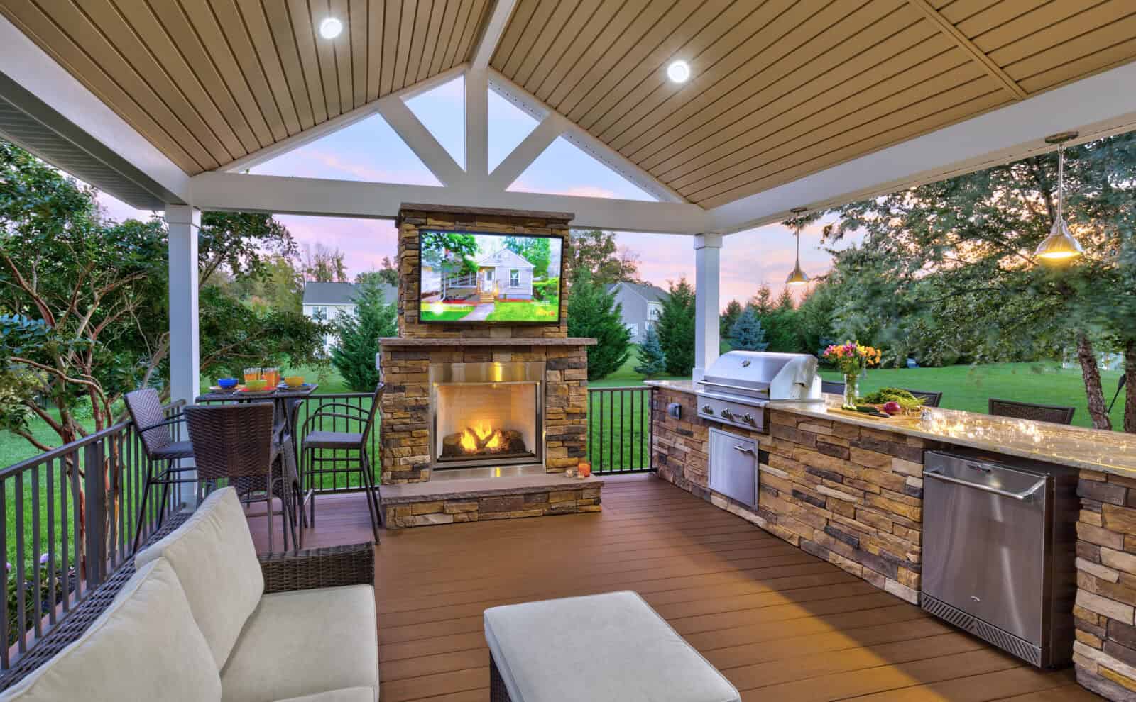 Create an Outdoor Kitchen for Easy Entertaining This Year!