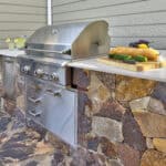 Heald_Outdoor Kitchen by DiSabatino Landscaping & Esposito Masonry