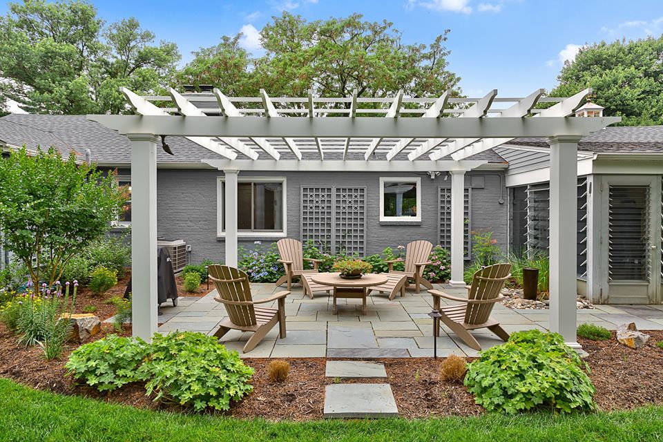 Outdoor-Living-Spaces-for-Delaware-Valley-Homes-17