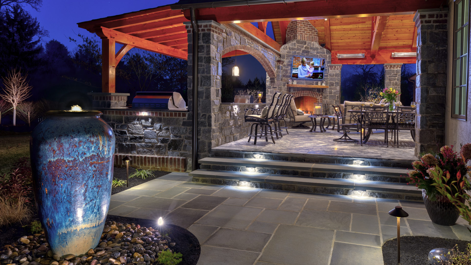 Outdoor Lighting for Your Home by DiSabatino Landscaping 2