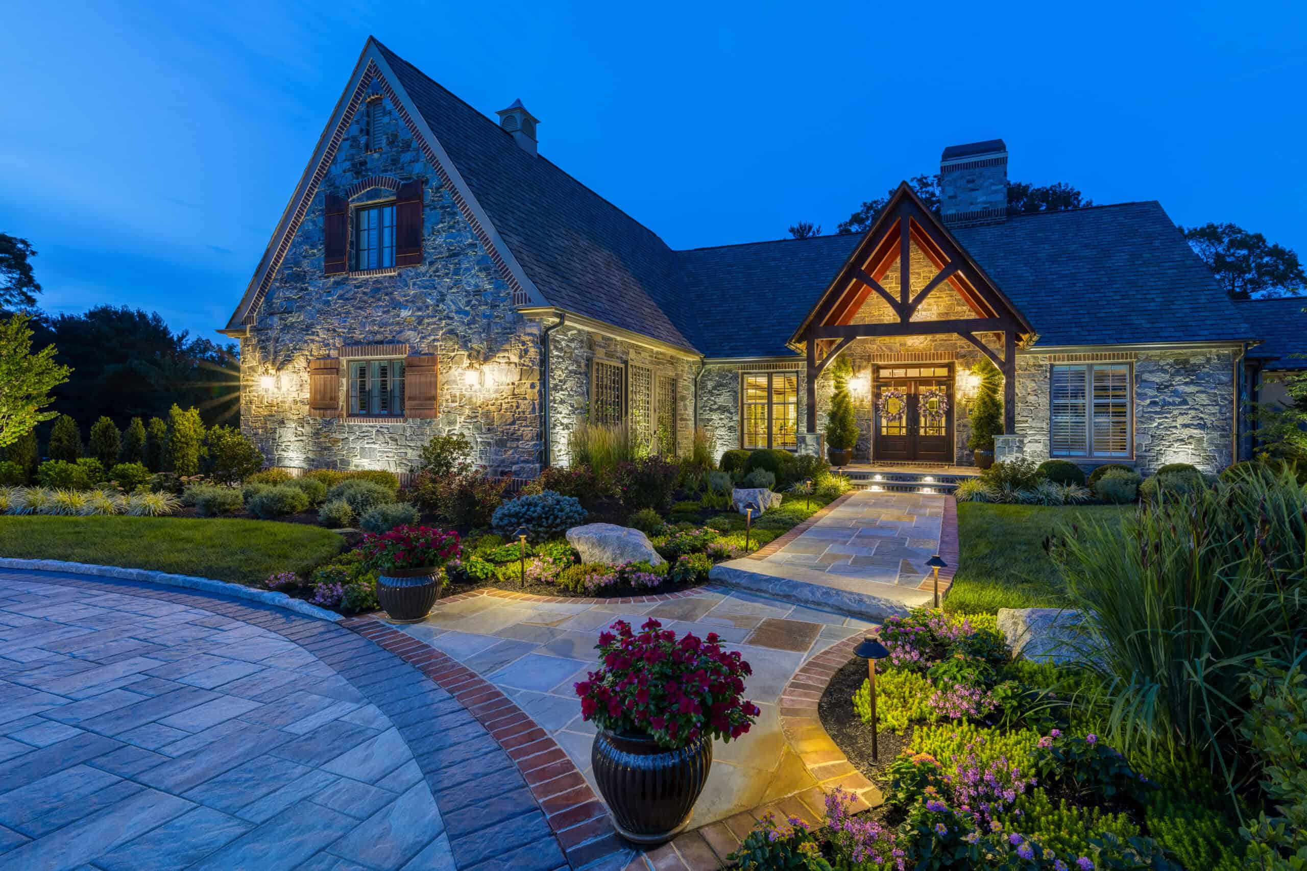 Luxury landscape lighting discount